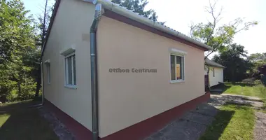 4 room house in Balatonmariafuerdo, Hungary