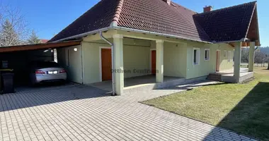 4 room house in Gyenesdias, Hungary