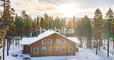 Dom 4 pokoi w Kittilae, Finlandia