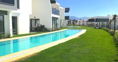 Apartamento 3 habitaciones en Kusadasi, Turquía