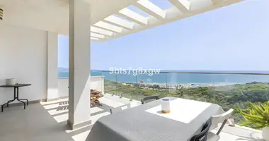 Penthouse 3 pokoi w Manilva, Hiszpania
