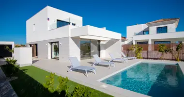 Villa 3 bedrooms with parking, with Terrace, with air conditioning a/A F/C ducts in el Baix Segura La Vega Baja del Segura, Spain