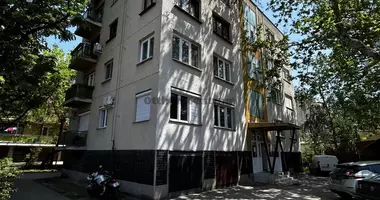 Mieszkanie 4 pokoi w Debreceni jaras, Węgry