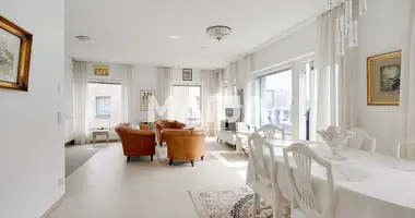 2 bedroom apartment in Helsinki sub-region, Finland