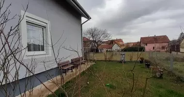 Casa 4 habitaciones en Cetinje, Montenegro
