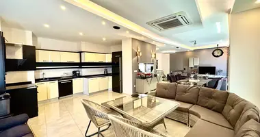 Wohnung 3 zimmer in Mahmutlar, Türkei