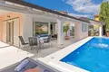 Villa de tres dormitorios 156 m² Porec, Croacia