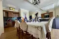 Дом 4 комнаты 250 м² Несебр, Болгария