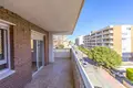 Mieszkanie 3 pokoi 96 m² Torrevieja, Hiszpania