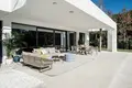 4-Schlafzimmer-Villa 538 m² Estepona, Spanien