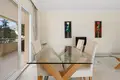Mieszkanie 2 pokoi 106 m² Marbella, Hiszpania