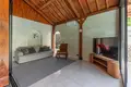 Villa de 4 habitaciones 400 m² Mas, Indonesia