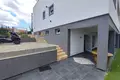 2 bedroom Villa 240 m² Vinkuran, Croatia