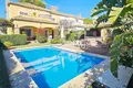 4-Schlafzimmer-Villa 378 m² Marbella, Spanien