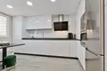 Mieszkanie 3 pokoi  Marbella, Hiszpania