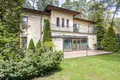 Casa 6 habitaciones 390 m² Jurmala, Letonia
