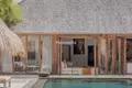 villa de 7 chambres 1 999 m² Kerobokan, Indonésie