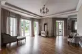 5 room apartment 280 m² Akolica, Belarus