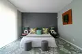 Villa de tres dormitorios 350 m² Benahavis, España