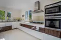 Haus 5 Schlafzimmer 550 m² Malaga, Spanien