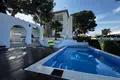 6 bedroom villa 165 m² Torrevieja, Spain