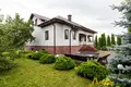 Cottage 449 m² Cnianka, Belarus