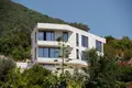 3 bedroom villa 400 m² Tivat, Montenegro
