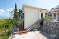 Villa de tres dormitorios 147 m² Tivat, Montenegro