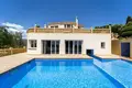 6 bedroom house 2 600 m² Calp, Spain