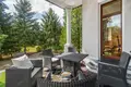9 bedroom house 1 000 m² Warsaw, Poland