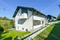 Casa 6 habitaciones 290 m² Grad Zabok, Croacia