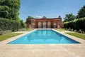 Maison 4 chambres 182 m² Enfield, Royaume-Uni