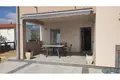 Dom 5 pokojów 145 m² Opcina Jasenice, Chorwacja