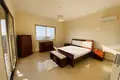 Villa 4 chambres  en Parekklisia, Chypre