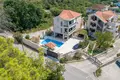 4 bedroom Villa 267 m² Tivat, Montenegro