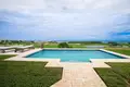 4 bedroom house 554 m² Roatan, Honduras