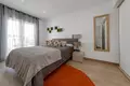 4-Schlafzimmer-Villa 191 m² Torrevieja, Spanien