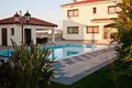 Haus 5 Schlafzimmer 400 m² Pyla, Cyprus