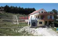 Maison 450 m² Peze Helmes, Albanie