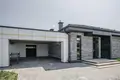 Дом 210 м² Смолевичи, Беларусь