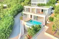 3-Schlafzimmer-Villa 304 m² Rijeka-Rezevici, Montenegro