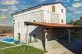 Willa 4 pokoi 240 m² Umag, Chorwacja