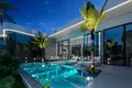 Kompleks mieszkalny Complex of villas with swimming pools and gardens close to Bang Tao Beach, Phuket, Thailand