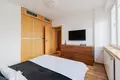 2 bedroom apartment 82 m² Warsaw, Poland