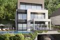 Villa de 4 dormitorios 373 m² Dobrota, Montenegro