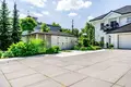Дом 300 м² Познань, Польша