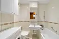 3 room apartment 49 m² in Warsaw, Poland