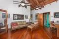 2 bedroom house 135 m² Roatan, Honduras