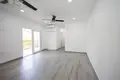 Кондо 2 спальни 102 м² West End, Гондурас