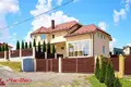Коттедж 400 м² Озерицко-Слободской сельский Совет, Беларусь